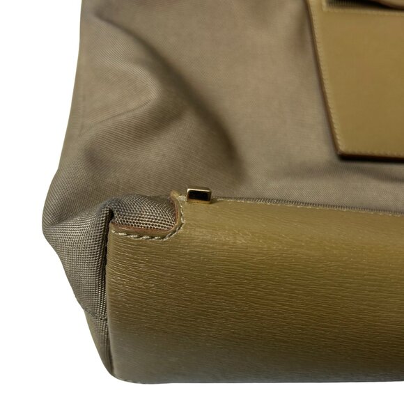 Gucci Women’s Olive Green Canvas Tote Bag - Picture 6 of 10